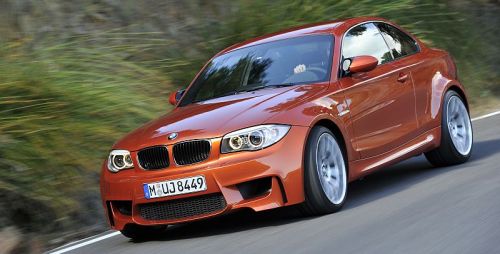 neuer-bmw-m1-strasse-vorne-seitlich-bericht-tuning4me-startseite